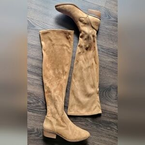 NWOT Over the knee suede boots